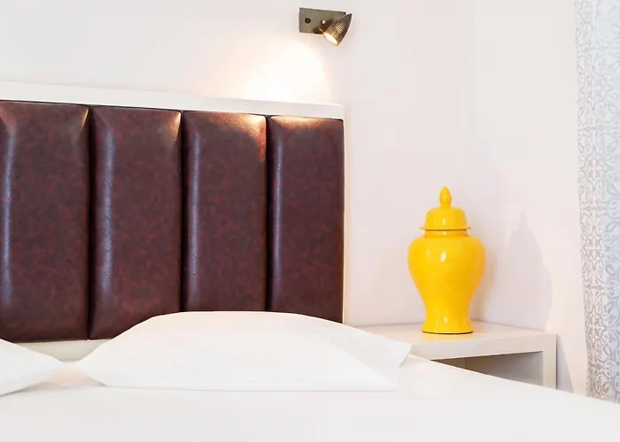 Adani 2* Tsoukaladhes