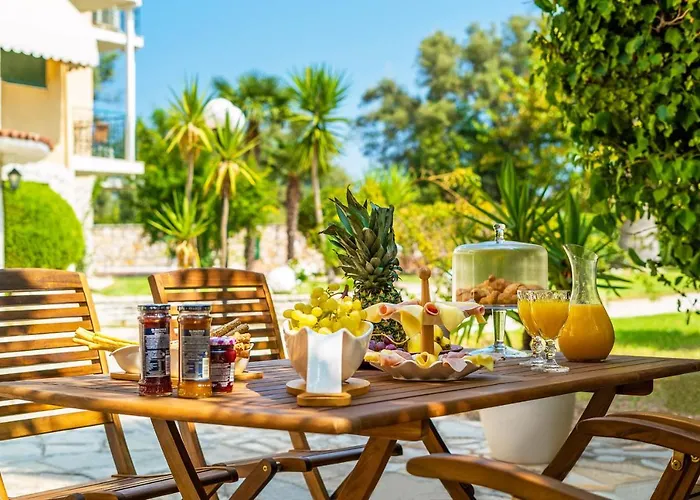 Adani 2* Tsoukaladhes